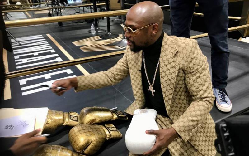 Mayweather dona más de 88 mil dólares por caso Floyd