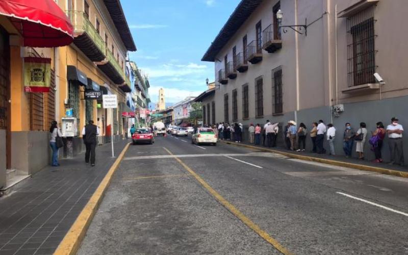 Veracruz en semáforo rojo; mañana nuevas medidas