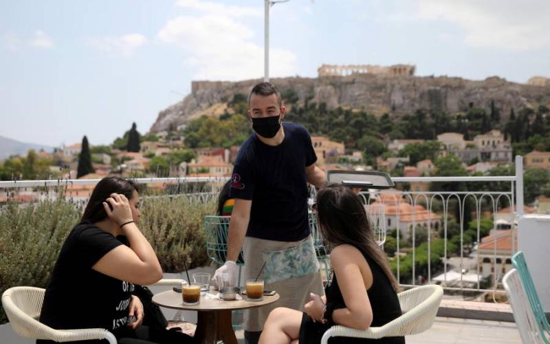 Grecia, el primer país en abrir sus hoteles