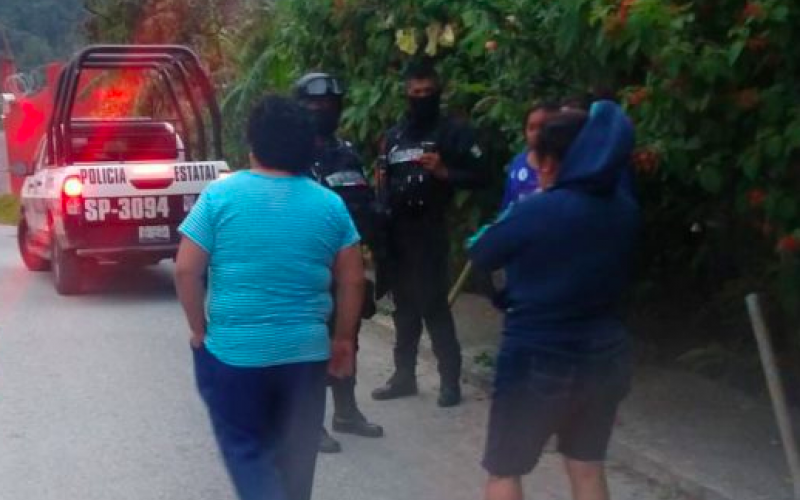 Policía en Veracruz mata a albañil