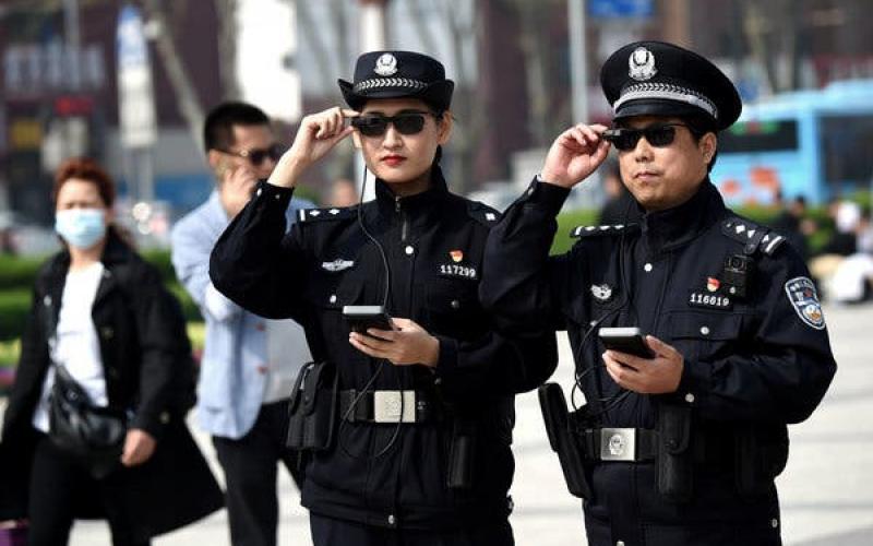 En Pekin la policía usa gafas para reconocimiento facial