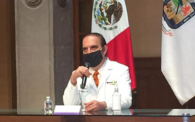 Piden juicio político por abusar de sus funciones al titular de salud en Nuevo Leon