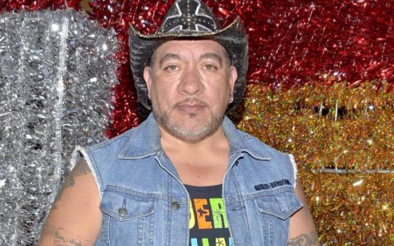 Carlos Trejo organiza fiesta que termina a balazos