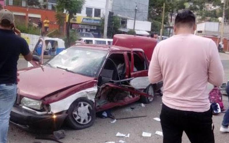 En Oaxaca, se da balacera de taxistas para impedir una detención