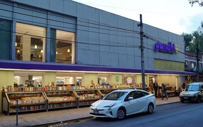 Cerrará legendaria librería Gandhi de Miguel Ángel de Quevedo