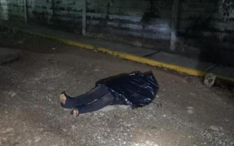 El cadáver de un hombre decapitado fue encontrado en Agua Dulce Veracruz