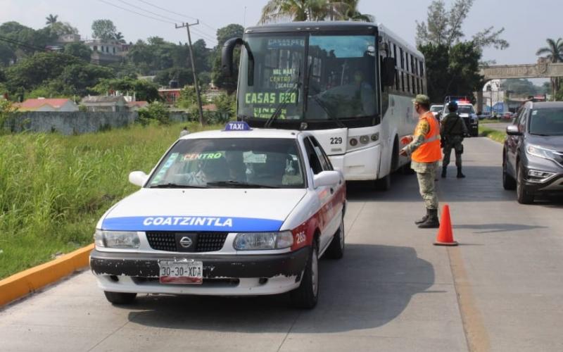 En Poza Rica el gobierno prohíbe la entrada de taxis foráneos a la ciudad