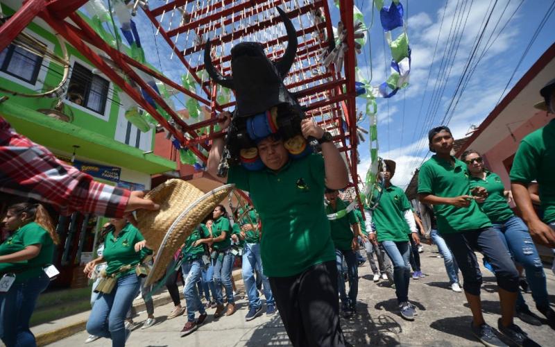 Fiestas patronales en el municipio de Xico Veracruz, contagios COVID en incremento