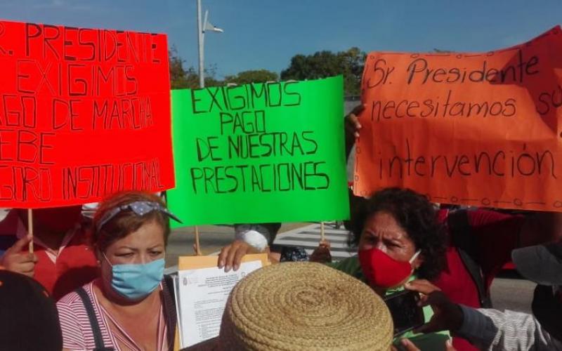  Acapulqueños piden ayuda a López Obrador tras la crisis económica por COVID