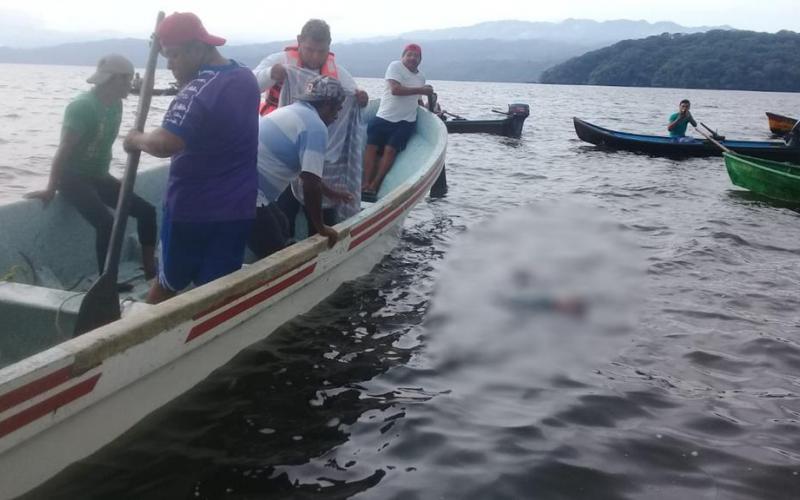 El cuerpo de un joven pescador apareció en el Lago de Catemaco