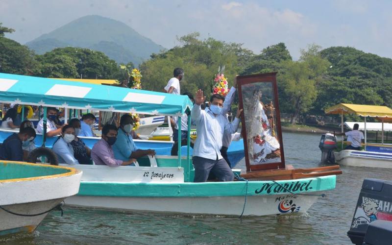 Permiten retorno de actividades turísticas en Catemaco 