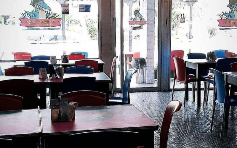 Apoyo de internet para alumnos, clases en línea, ofrecen restaurantes en Veracruz