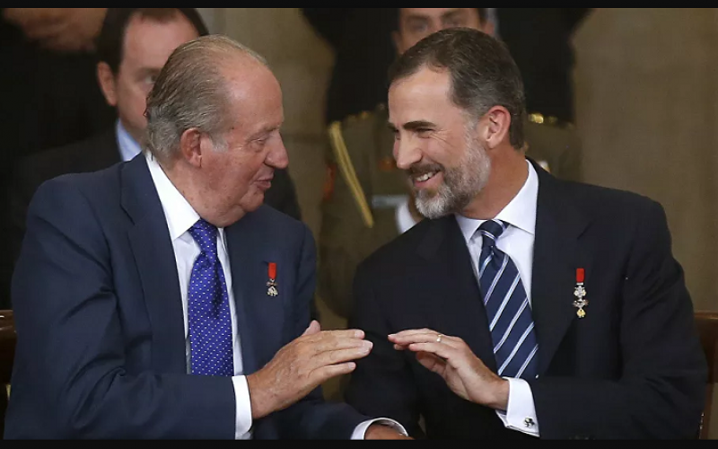 El rey emérito Juan Carlos I abandona España, en medio del escándalo de corrupción