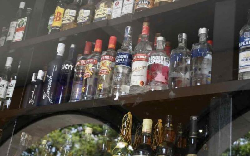 En Xalapa se pretende ampliar el horario de venta de alcohol