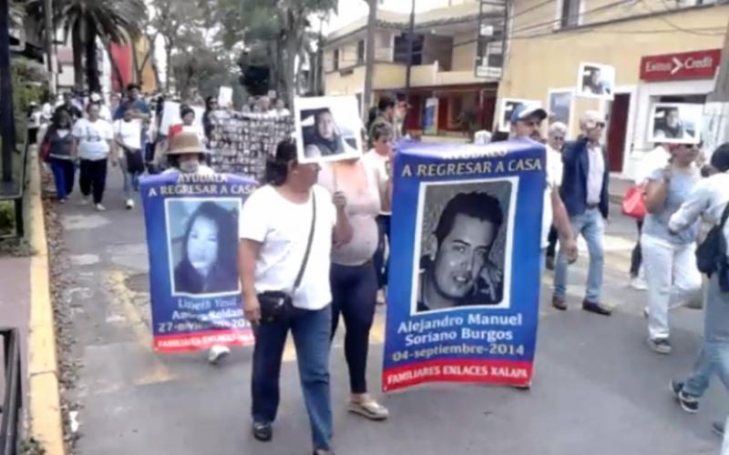  Madres exigen que se les regrese con vida a sus hijos desaparecidos en Xalapa