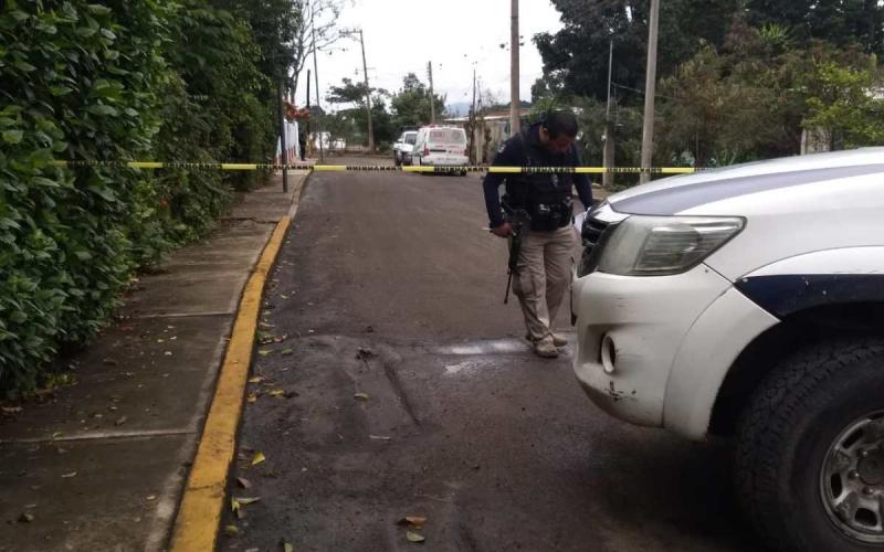 El cuerpo de un oficial asesinado de Cosolapa Oaxaca fue hallado en Omealca