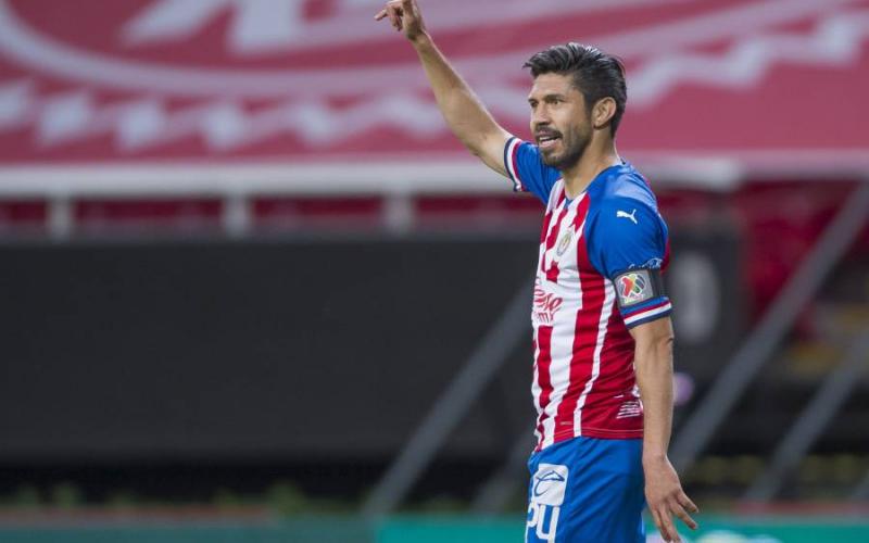 Oribe Peralta dice que “ya no se forman jugadores desde lo moral”