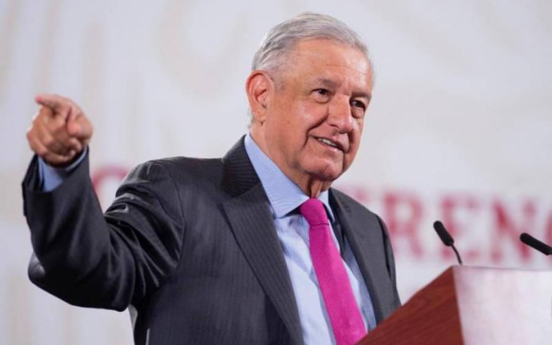 Quiero fortalecer a Pemex y a la CFE, sin o con reforma: AMLO