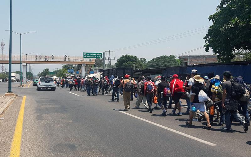 Llega a pie, caravana de pueblos indígenas a la CDMX desde Guerrero