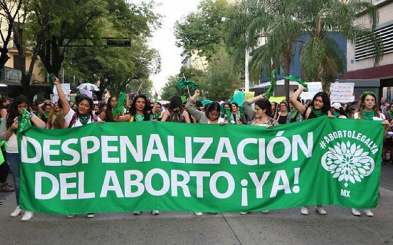  Grupos parlamentarios de diputadas y diputados promueven la despenalización del aborto