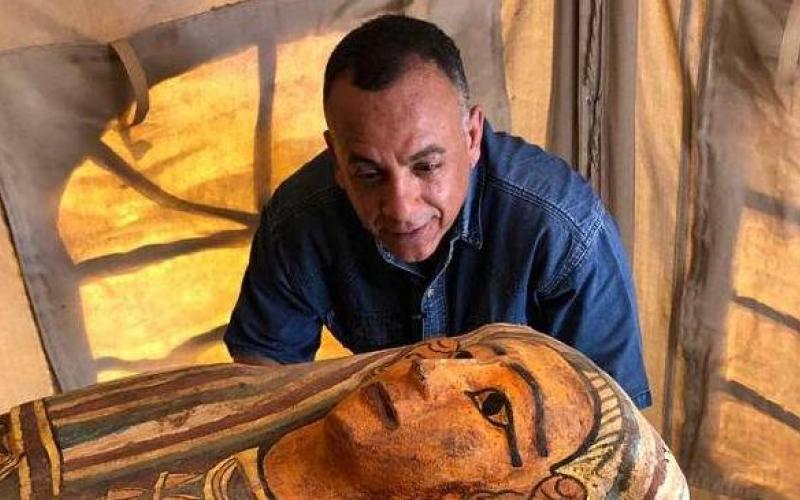 Descubren 27 sarcófagos de hace 2 mil 500 años en Egipto
