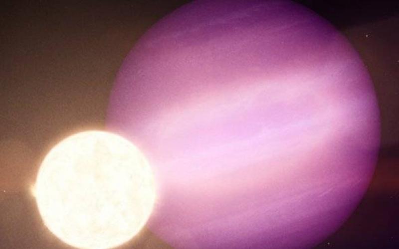 La NASA halla planeta gigante orbitando alrededor de estrella enana