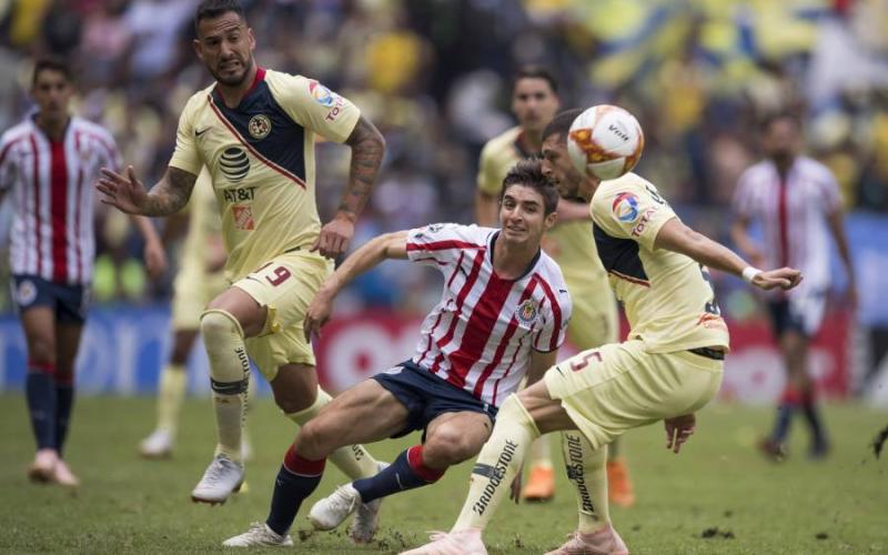 Chivas suma cuatro años sin vencer al América en el Azteca