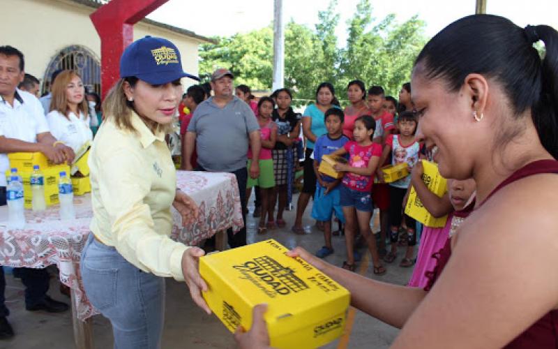 Apoyo firme a sector educativo: DIF Acayucan