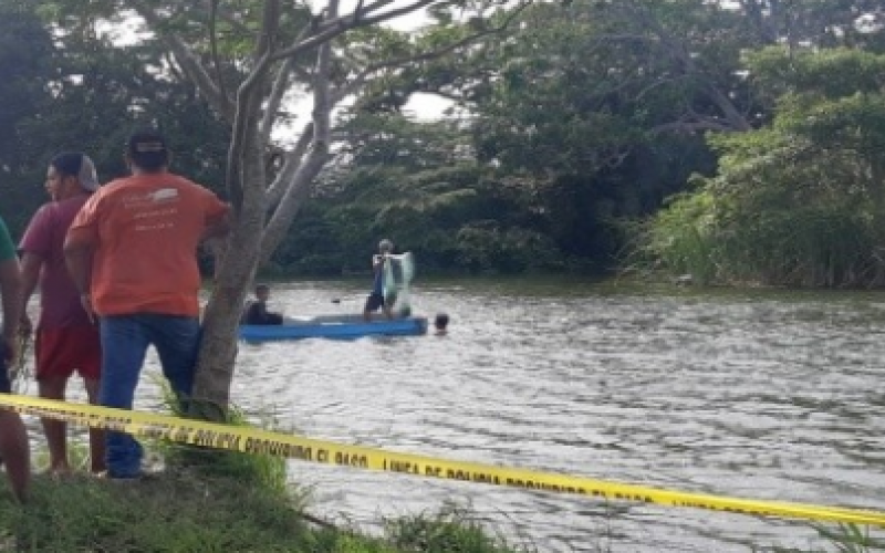  Menor de edad fallece en el Lago de Puente Moreno municipio Medellín De Bravo Veracuz