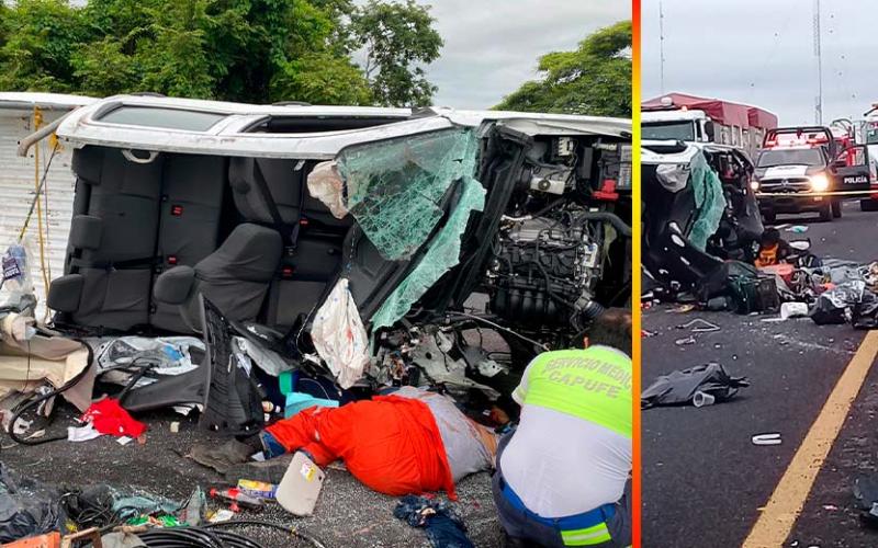 Camioneta se impactada contra tráiler en la autopista, La Tinaja Cosoleacaque