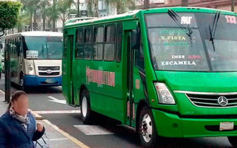 Pobladores de Ixtaczoquitlán Veracruz, hacen bloqueos, piden mejores tarifas de transporte 