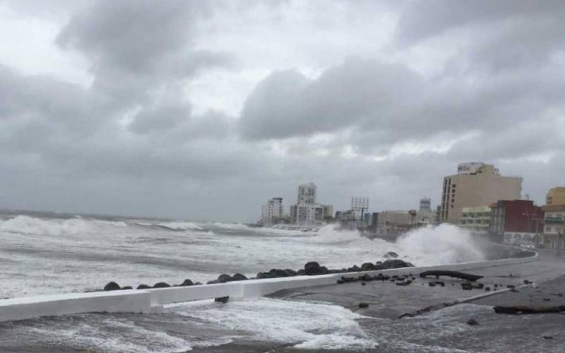 Fin de semana de fieles difuntos con clima frío y lluvias en Xalapa