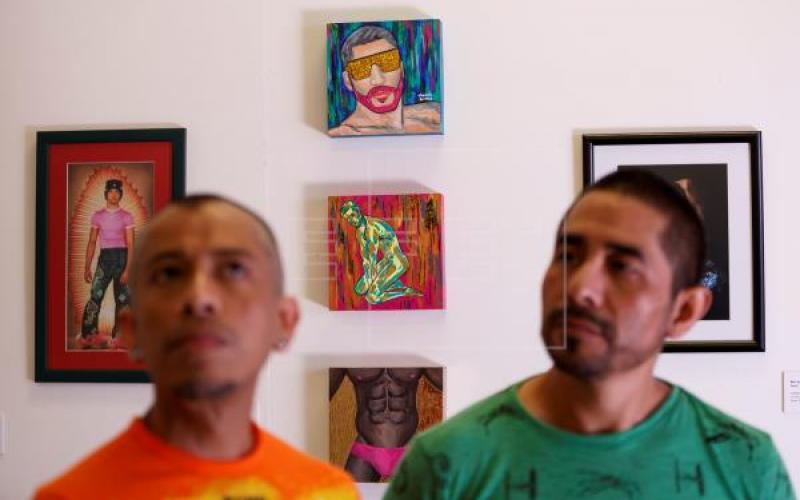 “Un puente entre el movimiento LGBT mexicano”: Galería de arte gay