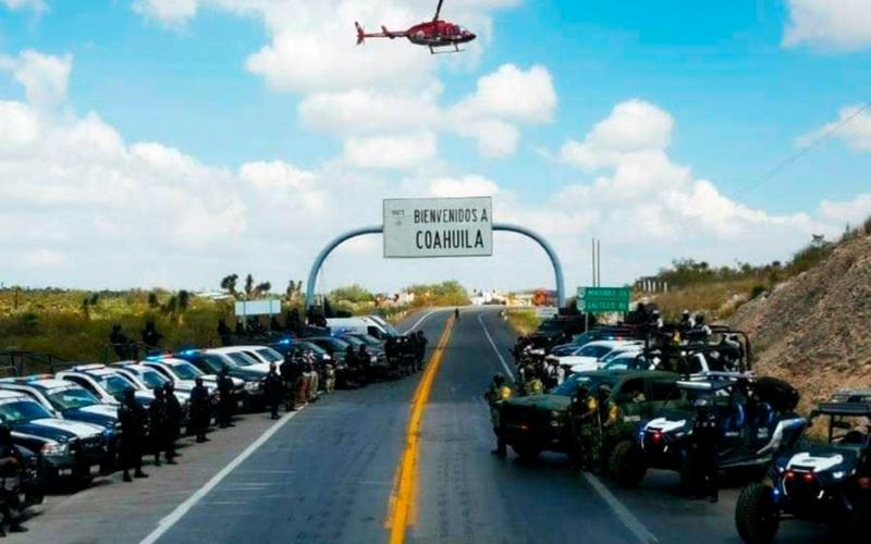 El gobierno coahuilense informó que, “con el objetivo de mantener una vigilancia permanente en brechas y carreteras