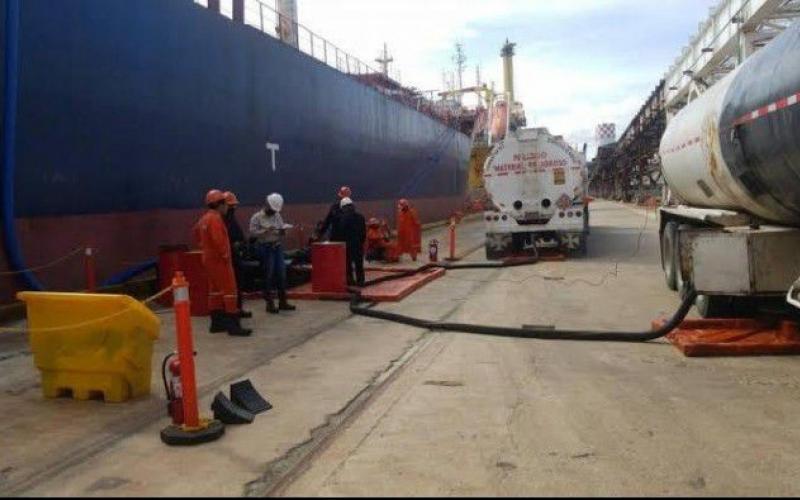 Descubre la Marina el trasiego irregular de combustible y evasión fiscal en puertos