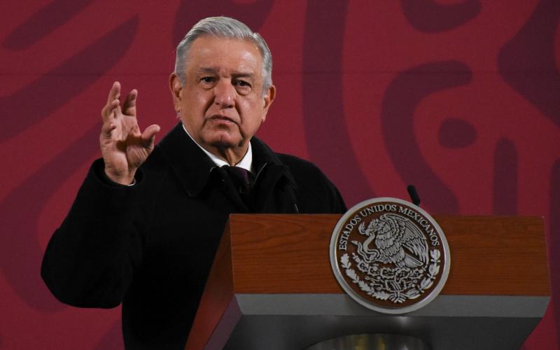 “No sólo de pan vive el hombre”: AMLO