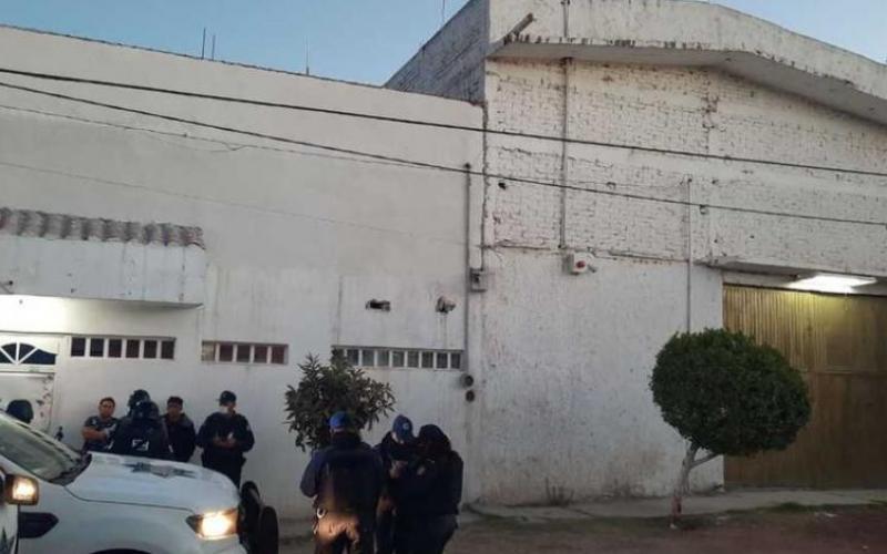 Civiles armados secuestran a cuatro personas de una vivienda y un anexo en Irapuato