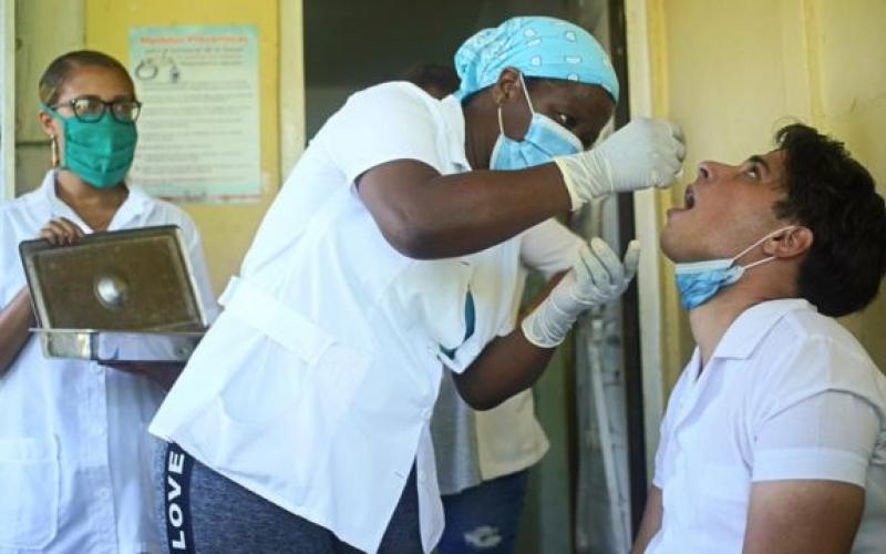 Cuba se convierte en líder de una carrera por la vacuna contra el COVID19 en América Latina