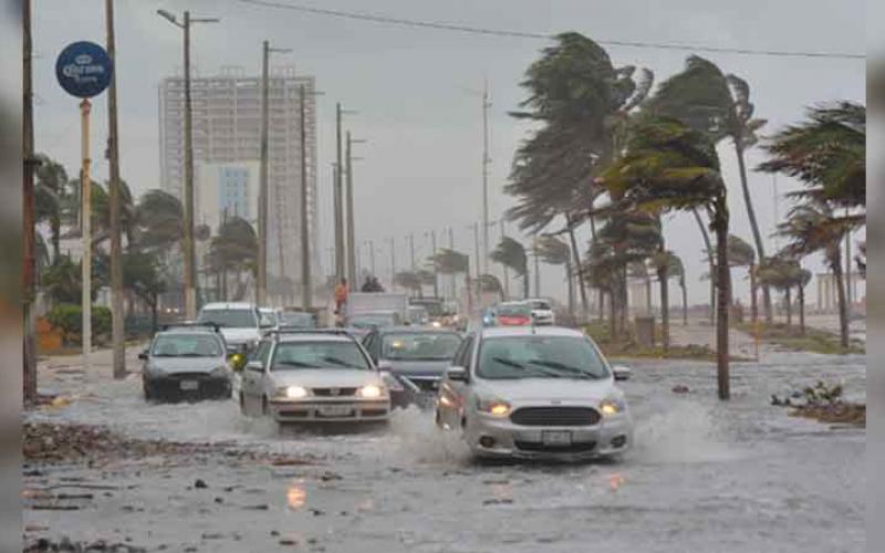 Frente frío No. 11 se extenderá hasta el Golfo de México y causará fuertes lluvias