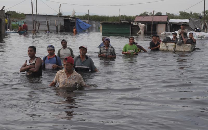 Ya suman 90 mil personas afectadas en Tabasco por las fuertes lluvias