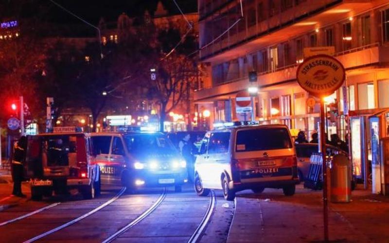 Ataque terrorista en Viena deja al menos dos muertos y varios lesionados