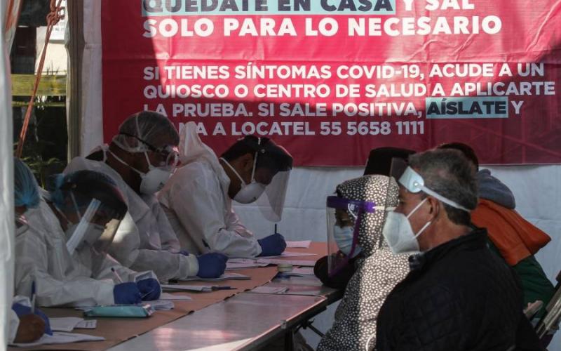 “Médicos y enfermeras están cansados”: Zoé Robledo