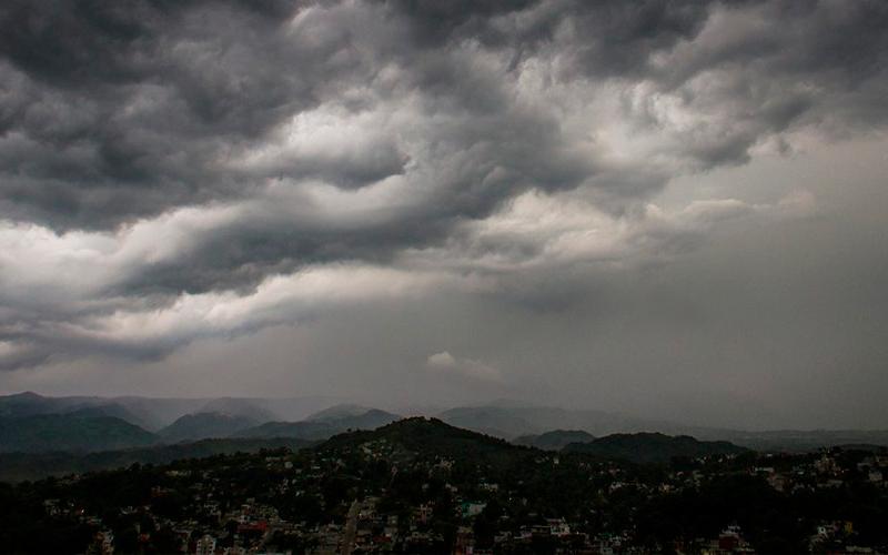 Frente frío núm. 22 comenzará a recorrer al estado de Veracruz hacia las primeras horas del domingo 20, previéndose se estacione sobre el suroeste del Golfo de México-límites de Veracruz con Tabasco la tarde-noche del mismo día.