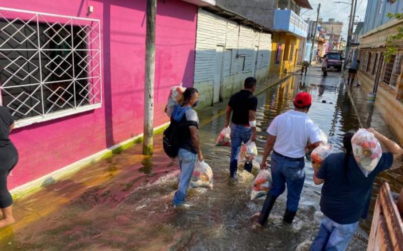 Es importante mencionar que los albergues emergentes instalados por el gobierno municipal y DIF Las Choapas siguen activos