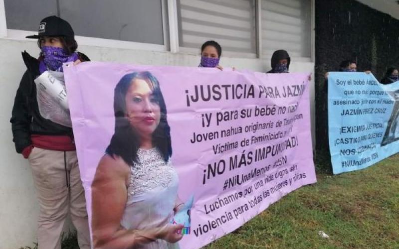 Las pruebas fueron analizadas por el Juez quien determinó la culpabilidad de los responsables dictando una sentencia por el delito de feminicidio en agravio de Jazmín “N”.