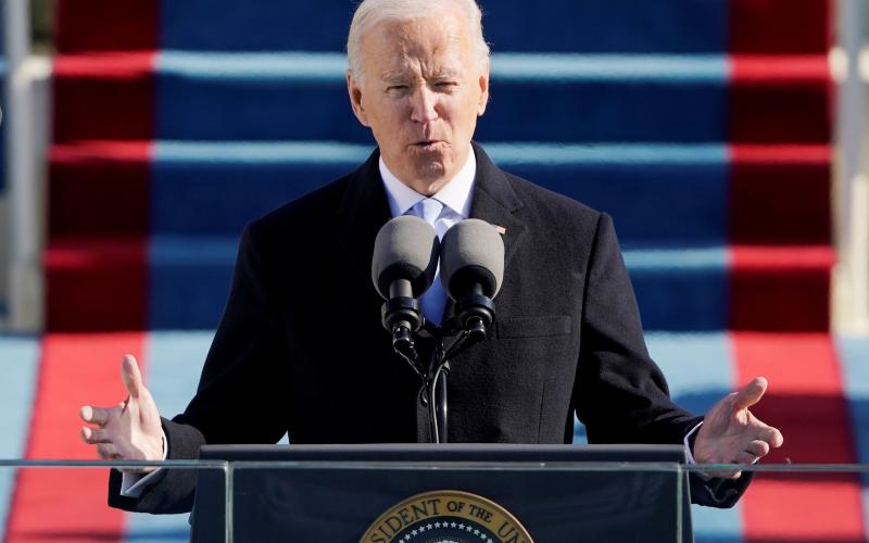 Jura Biden como presidente de EU entre intenso cerco de seguridad