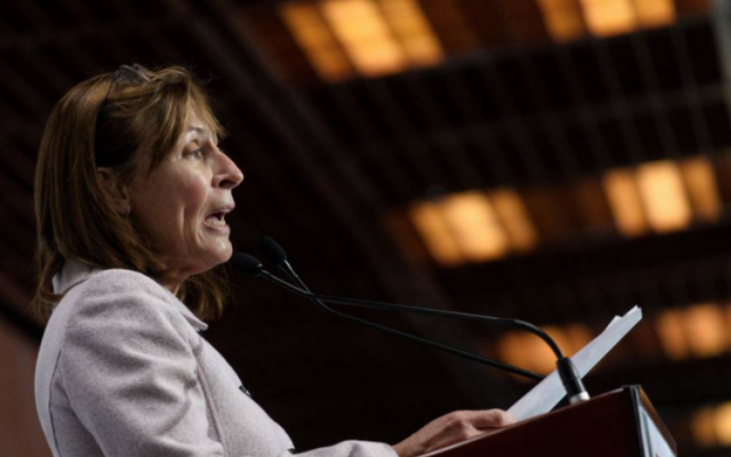 Oficialmente Tatiana Clouthier es la secretaria de Economía