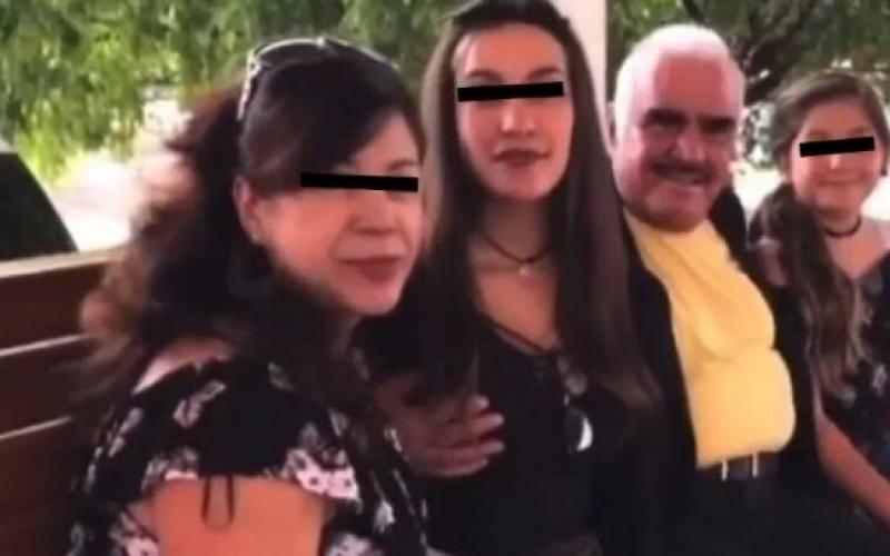  Joven recibe acoso por Vicente Fernández en video viral de TikTok