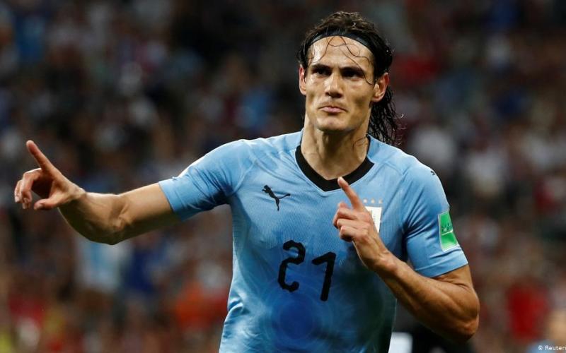 Jugadores Uruguayos piden a la FA quitar el castigo a Cavani