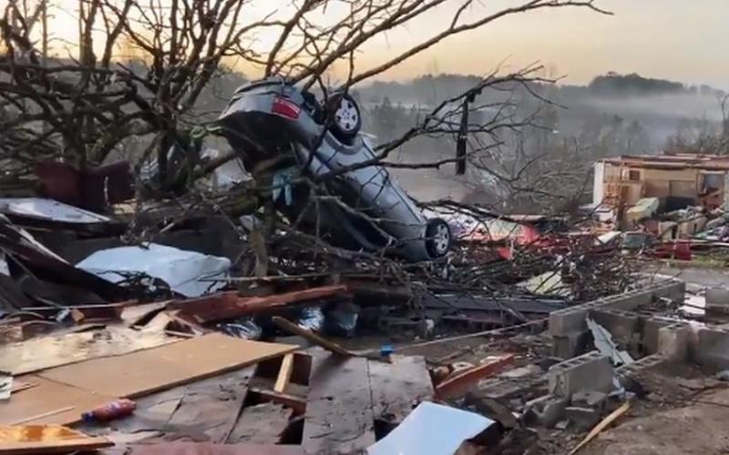 Tornado en Alabama EU deja varios lesionados y un fallecido